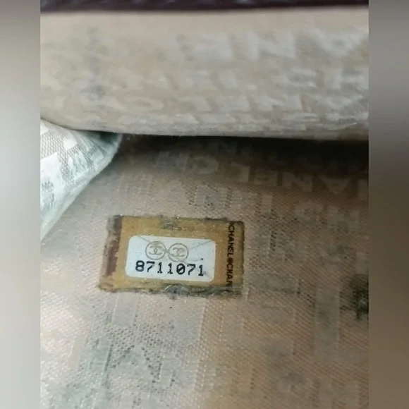 Chanel Wallet - Picture 5 of 11